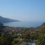 Aygul Hotel 3*